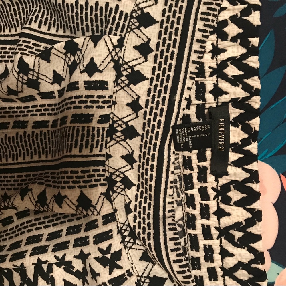 BOHO PRINTED PANTS! - Picture 5 of 6